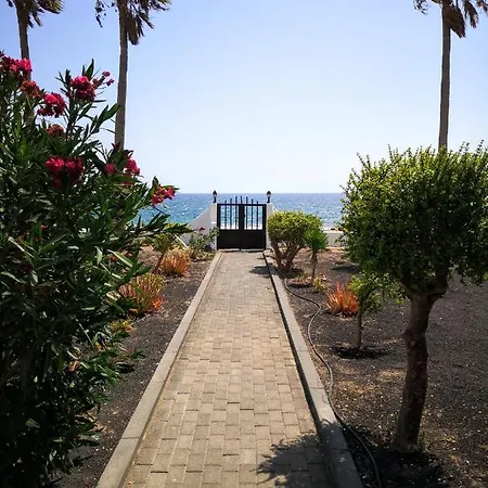 Susurro Del Mar Puerto del Carmen (Lanzarote)